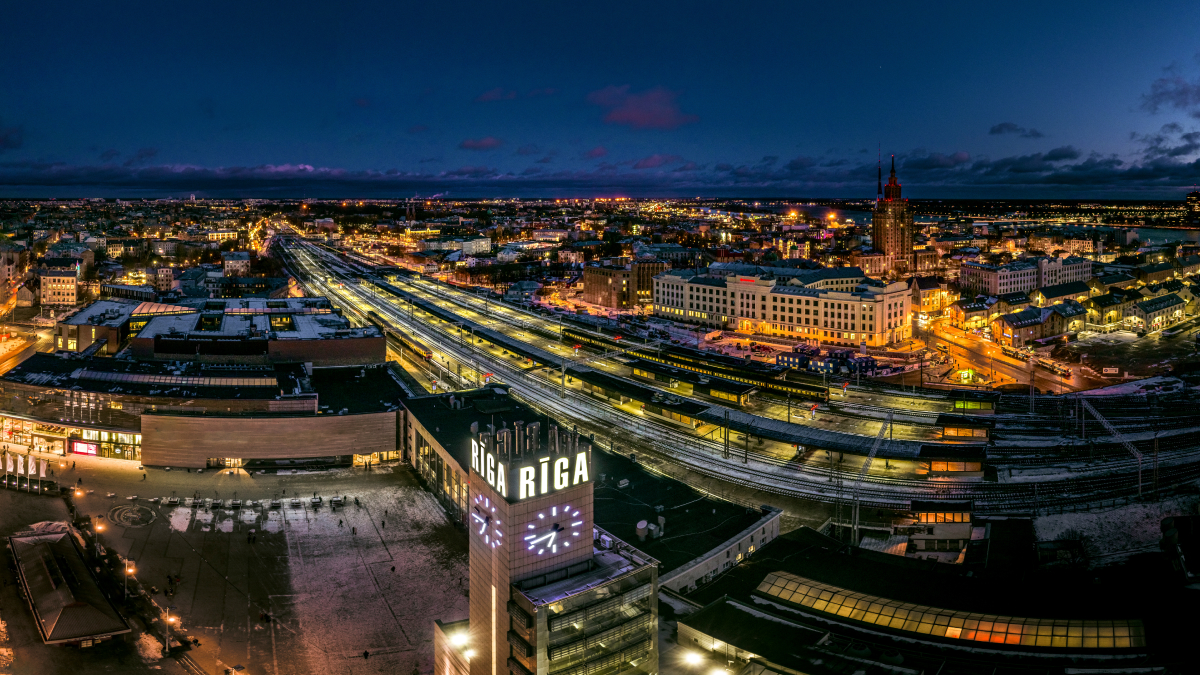 Pasaules līmeņa infrastruktūras nodrošināšana Latvijā un ārpus tās