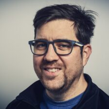 Josef Hajda プロフィール画像。